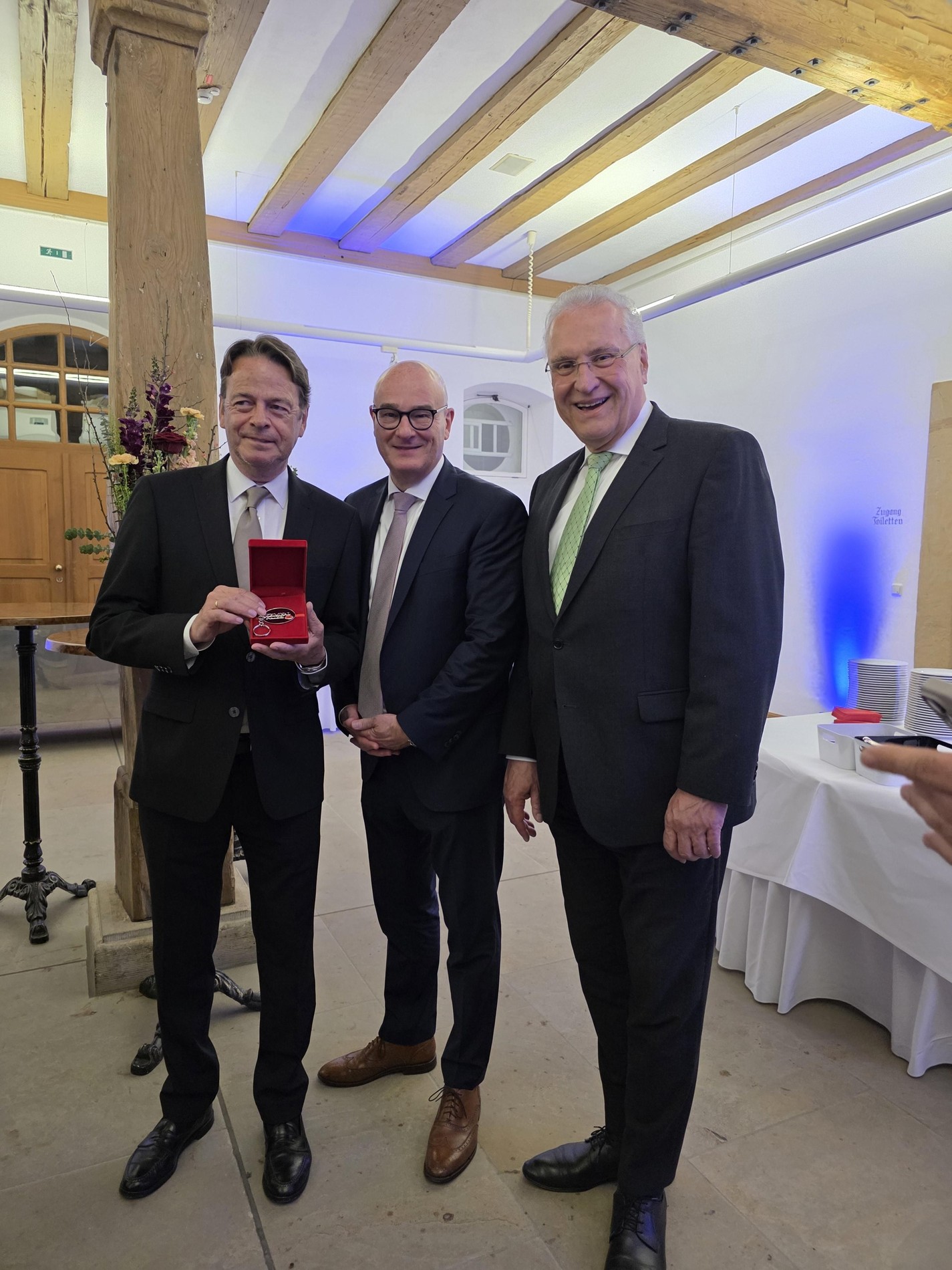 Ehrenkriminalmarke für Rudi Cerne