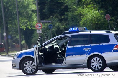 BDK engagiert sich für die Spezialeinheiten und die Fahndungsgruppen Staatsschutz - Ministerium berücksichtigt Forderungen des BDK BDK engagiert sich für die Spezialeinheiten und die Fahndungsgruppen Staatsschutz - Ministerium berücksichtigt Forderungen des BDK