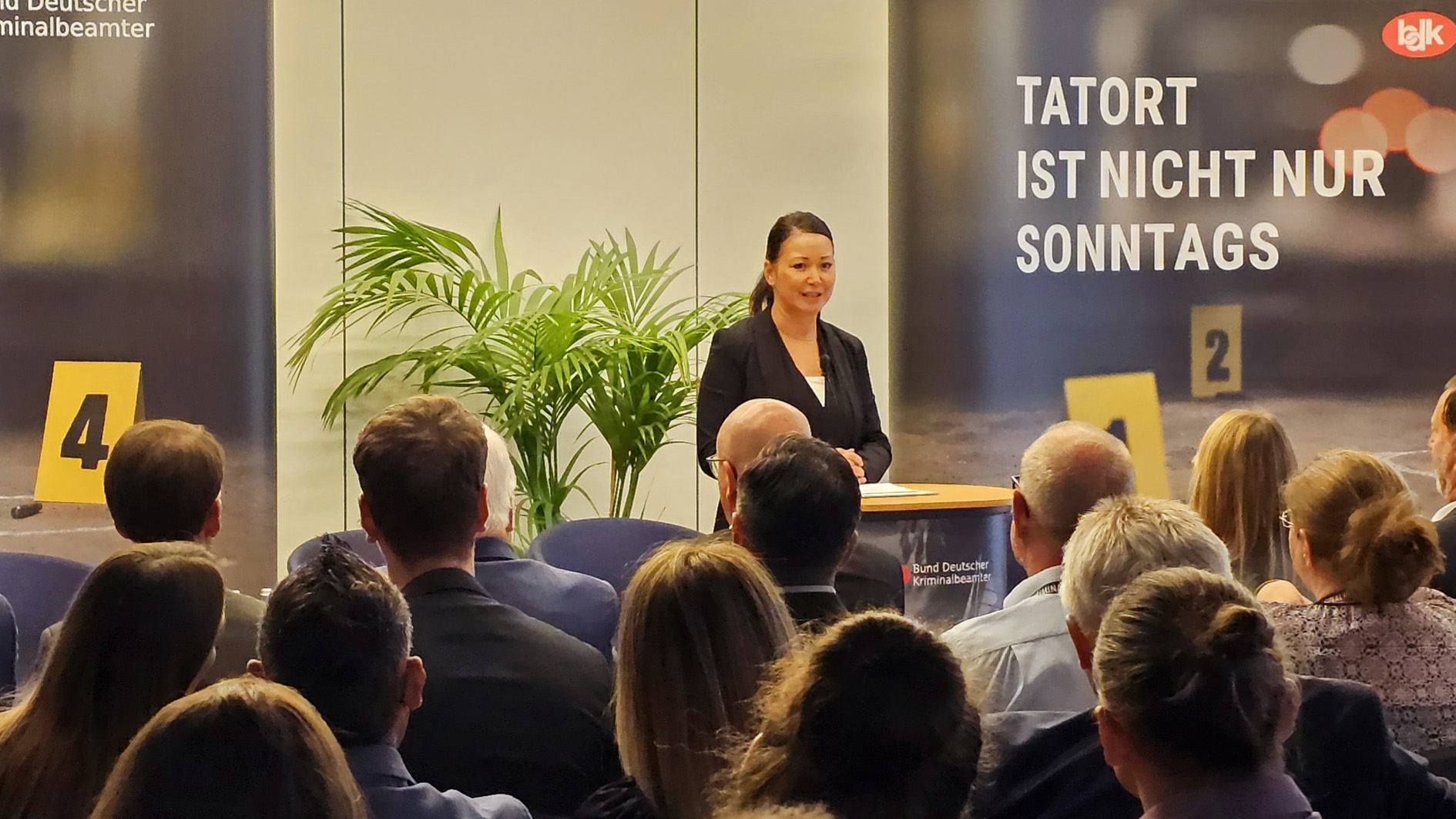 HE_20230918_Parlam Abend 04.jpg