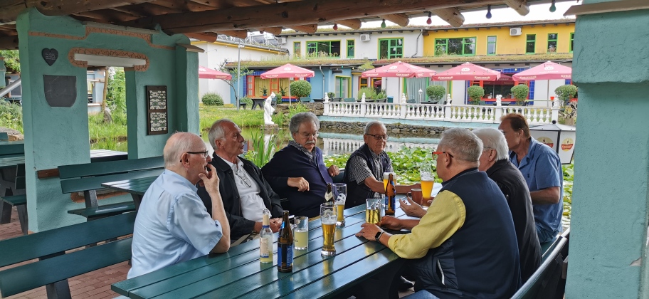 RP_22020607_Ehrung Jubilare (4).jpg