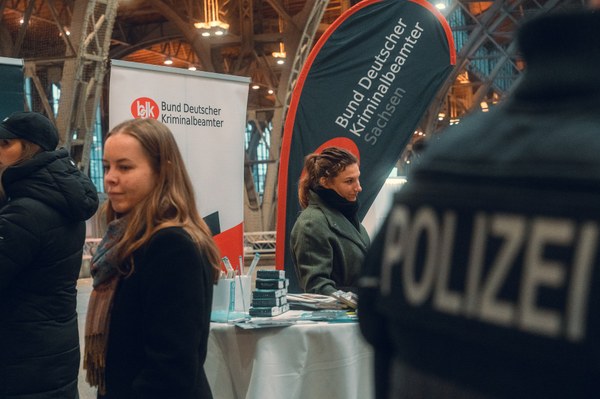 SN_20251125_OrangeDay