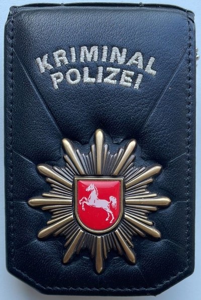 Erkennbarkeit der Kriminalpolizei Erkennbarkeit der Kriminalpolizei