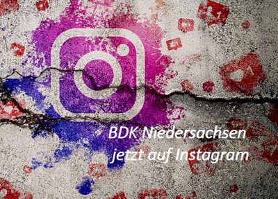 Folgt uns! Folgt uns!