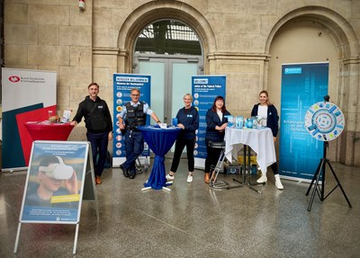 Gemeinsam für mehr Zivilcourage – Drei Netzwerkpartner setzen ein Zeichen im Leipziger Hauptbahnhof