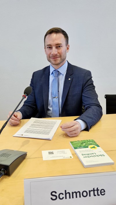 Ladung im Sächsischen Landtag Ladung im Sächsischen Landtag