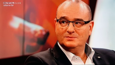 Landesvorsitzender Hessen bei SternTV zum Thema „CANNABIS REGULIERT LEGALISIEREN?“ Landesvorsitzender Hessen bei SternTV zum Thema „CANNABIS REGULIERT LEGALISIEREN?“
