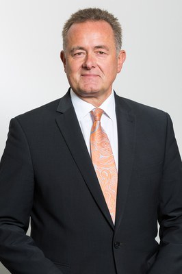 Martin Schatz übernimmt Leitung der HfPol Martin Schatz übernimmt Leitung der HfPol
