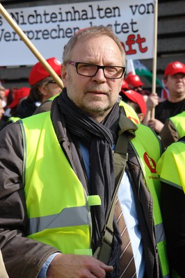 Protestmail an alle Mitglieder des Landtages zur 1. Lesung des Besoldungsanpassungsgesetzes Protestmail an alle Mitglieder des Landtages zur 1. Lesung des Besoldungsanpassungsgesetzes