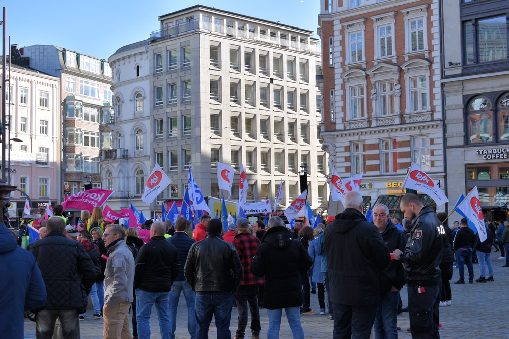 Tarifkampf in Hamburg