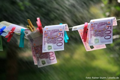 Tausende Geldwäsche-Meldungen stauen sich beim Zoll