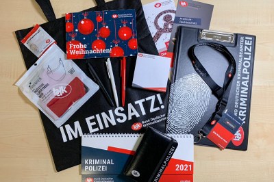 Vorzeitige Nikolausüberraschung für den Masterstudiengang Kriminalistik Vorzeitige Nikolausüberraschung für den Masterstudiengang Kriminalistik