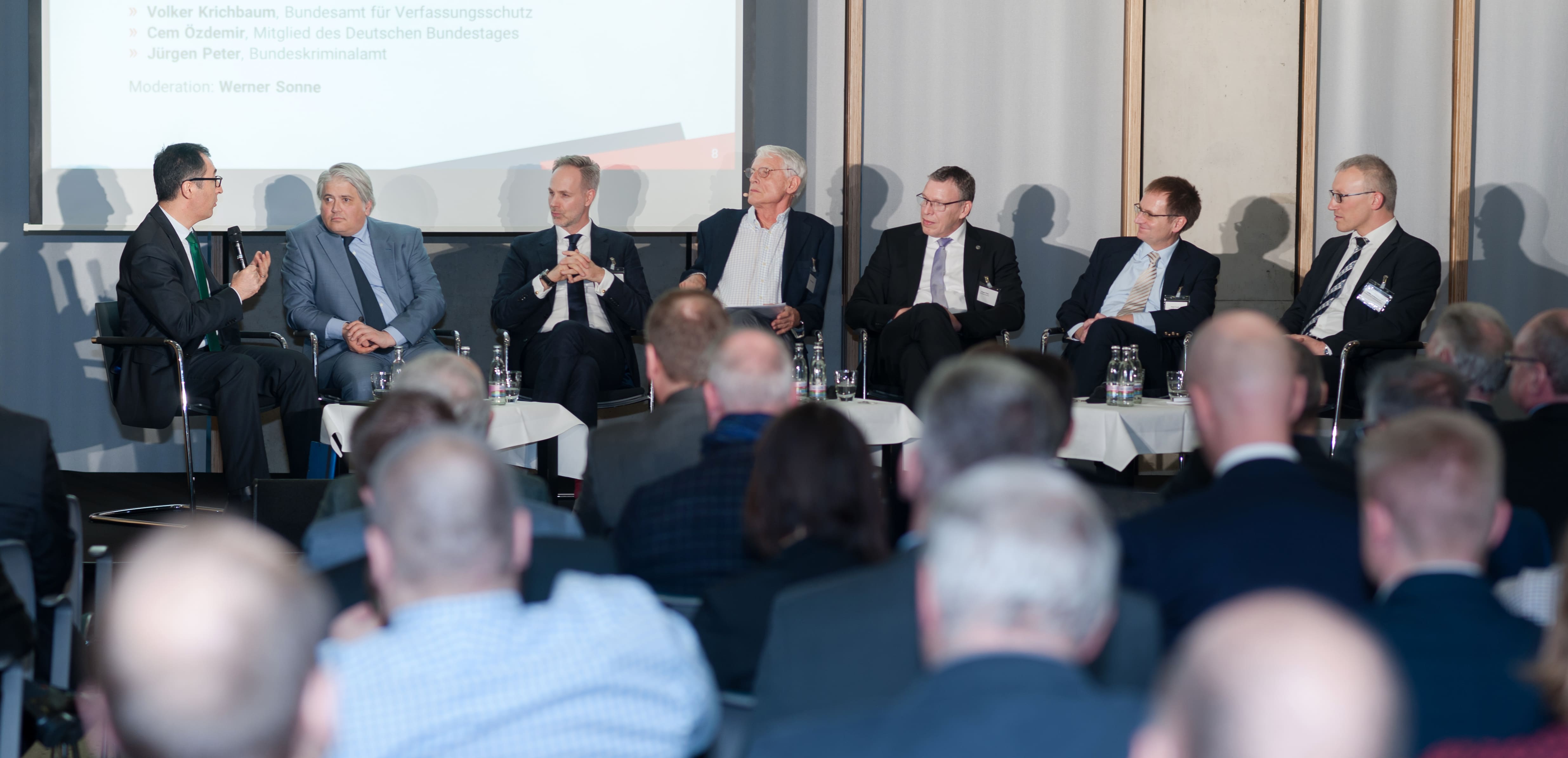 15. BSG Podium inkl. Publikum Foto BDK.jpg